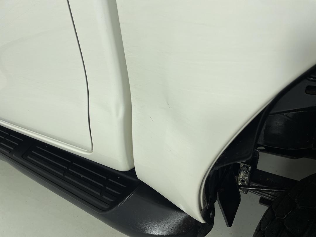 Photo '32' of Toyota Hilux