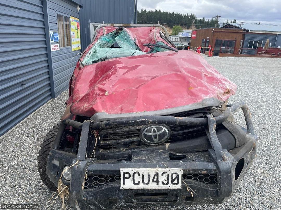 Photo '5' of Toyota Hilux SR TD DC/CC