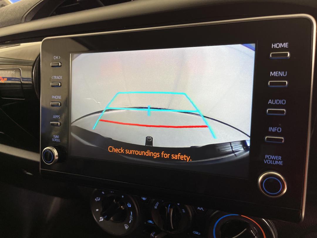 Photo '23' of Toyota Hilux