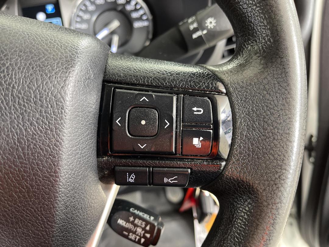 Photo '25' of Toyota Hilux