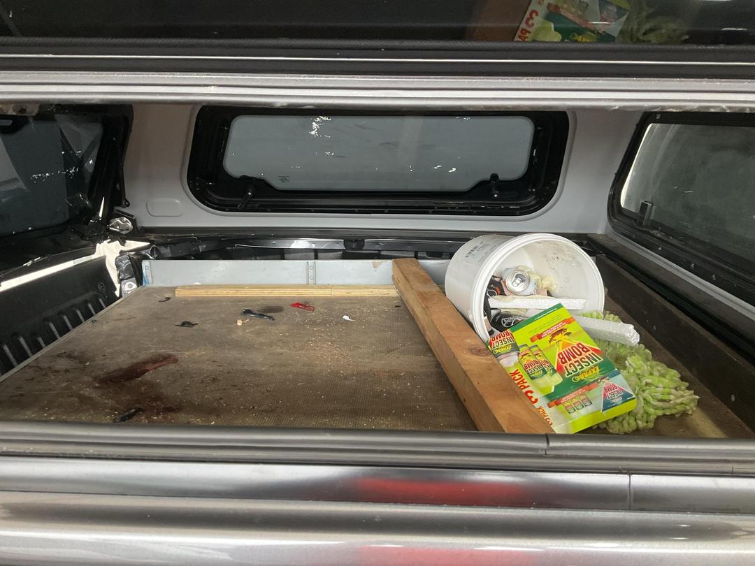 Photo '12' of Toyota Hilux SR5 TD DC