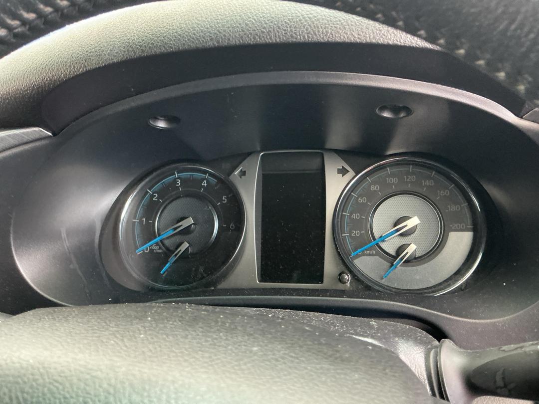 Photo '15' of Toyota Hilux SR5 Cruiser TD DC