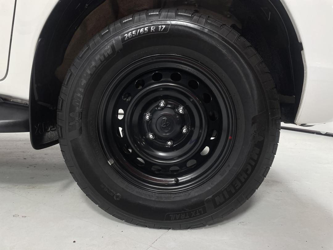 Photo '9' of Toyota Hilux