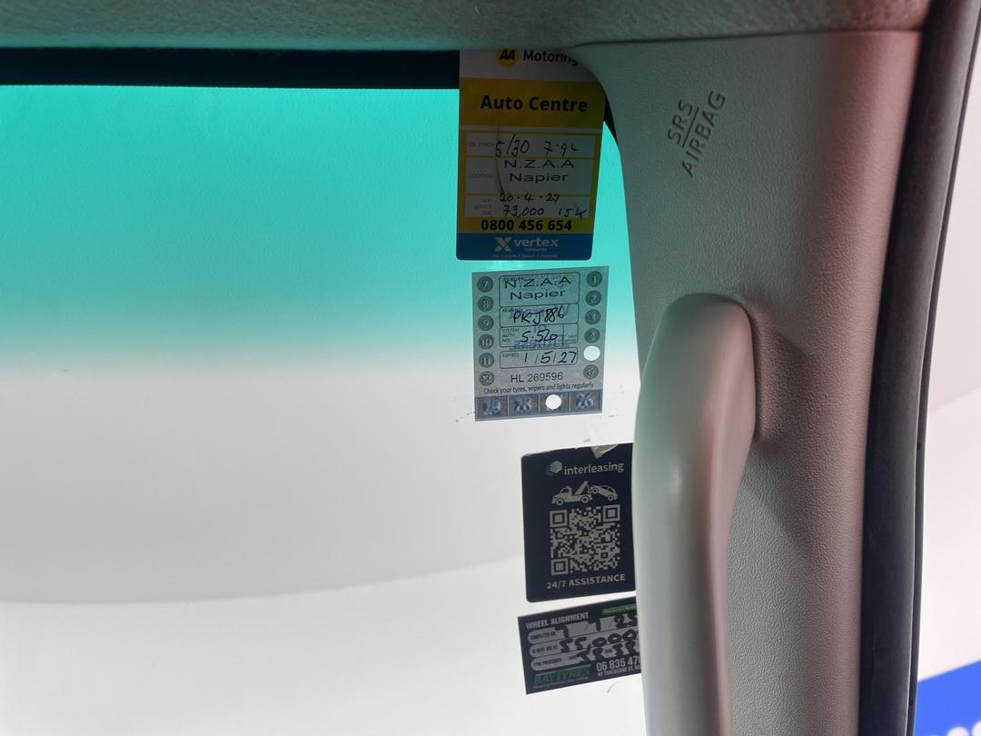 Photo '23' of Toyota Hilux