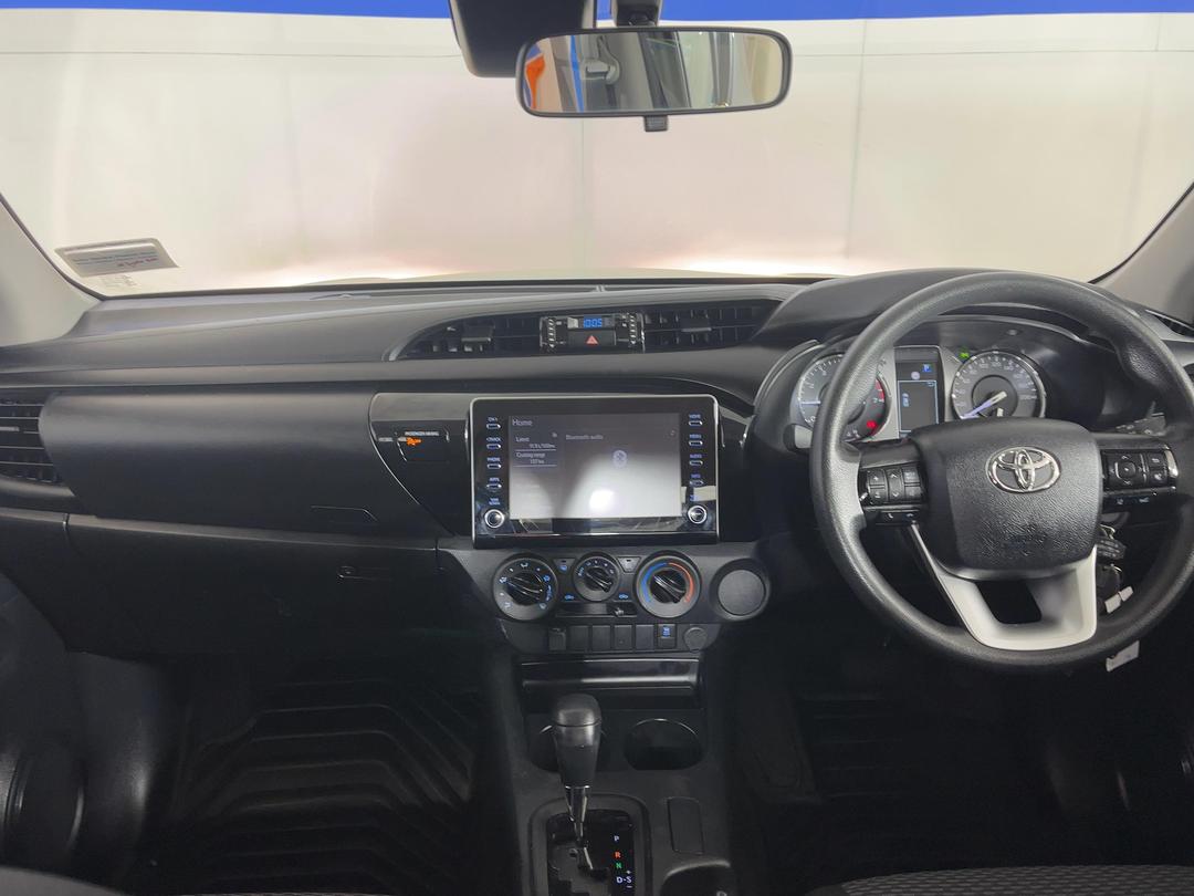 Photo '17' of Toyota Hilux
