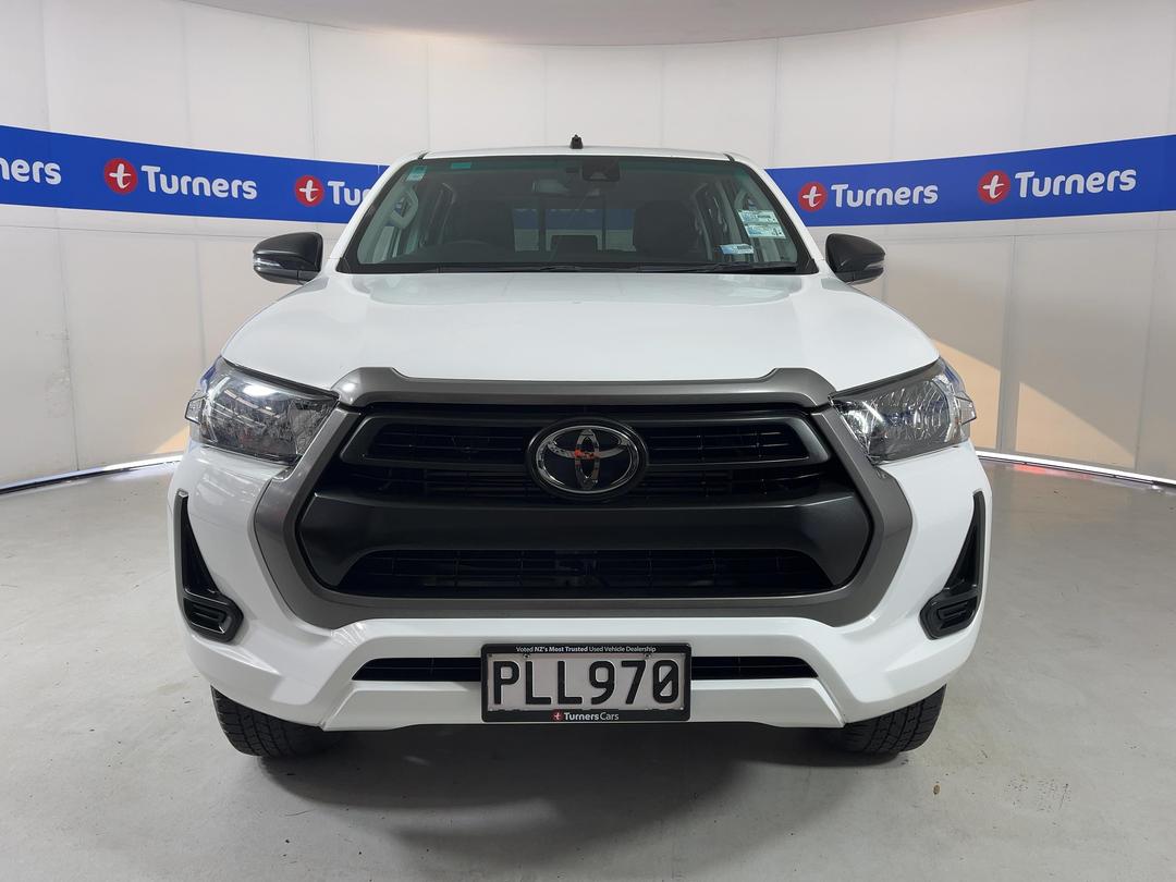 Photo '2' of Toyota Hilux