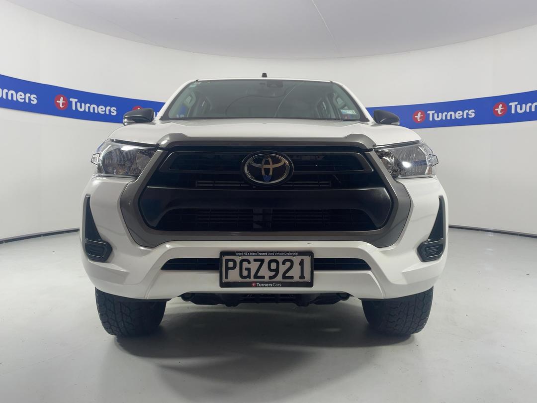Photo '2' of Toyota Hilux