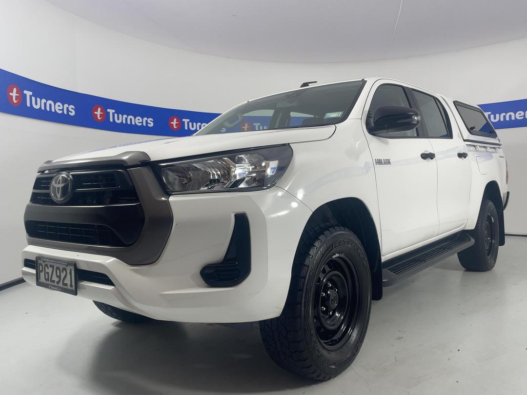Photo '4' of Toyota Hilux