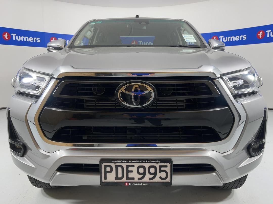 Photo '2' of Toyota Hilux