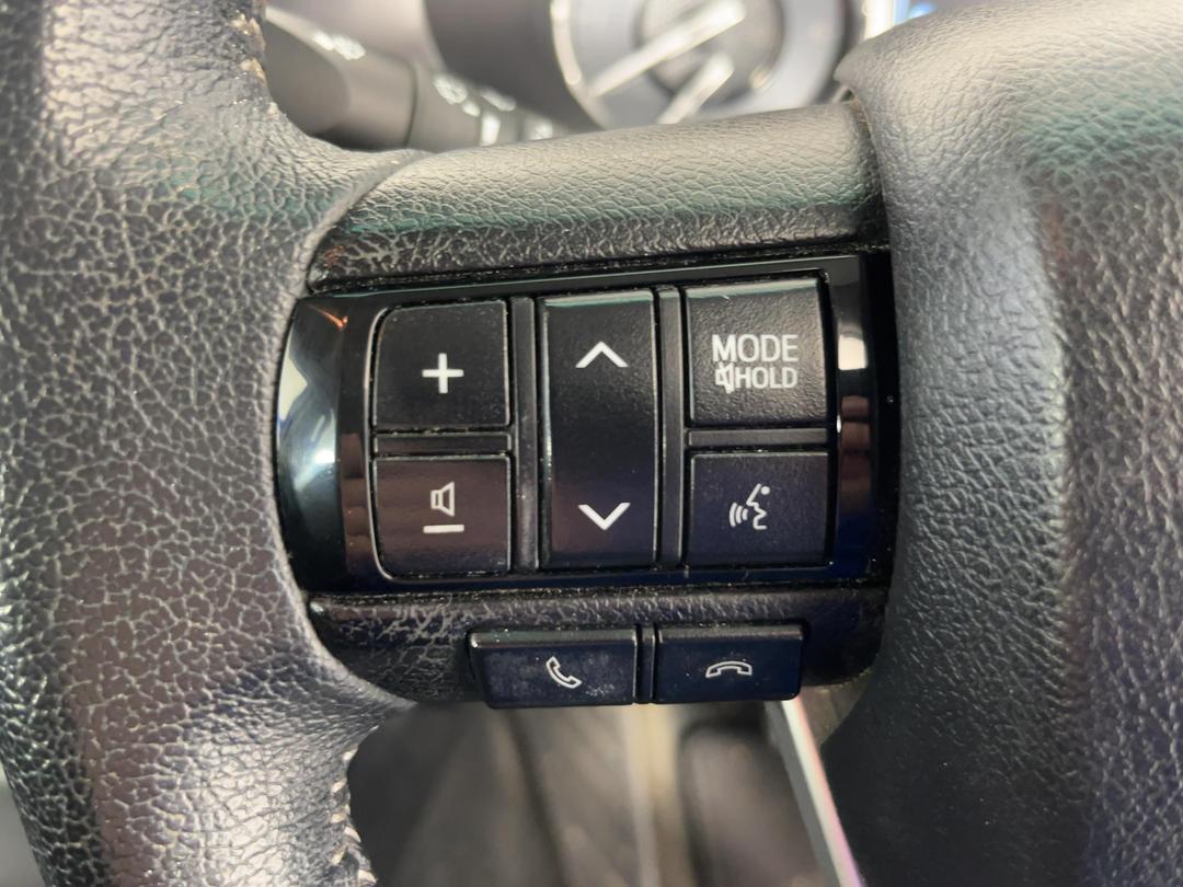 Photo '25' of Toyota Hilux