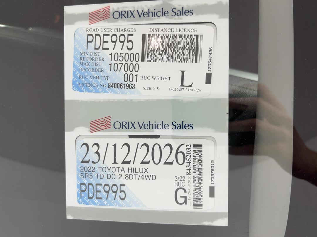 Photo '35' of Toyota Hilux