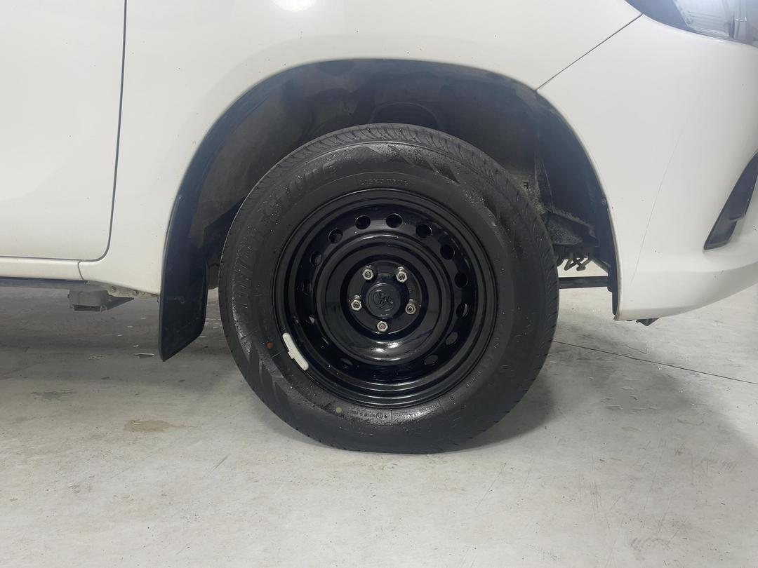 Photo '9' of Toyota Hilux
