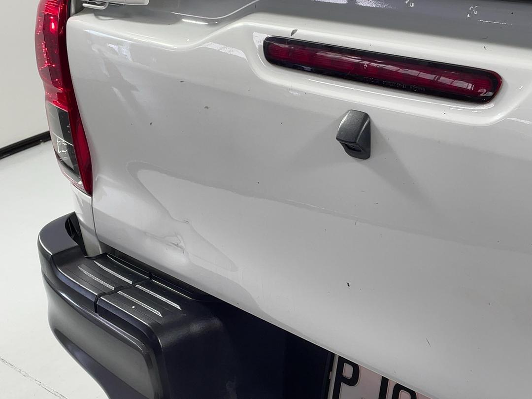 Photo '31' of Toyota Hilux