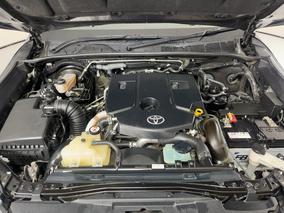 Photo '13' of Toyota Hilux
