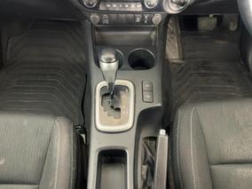 Photo '18' of Toyota Hilux