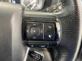 Photo '24' of Toyota Hilux