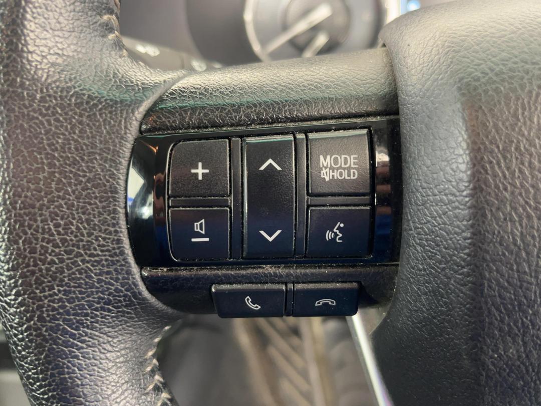 Photo '25' of Toyota Hilux