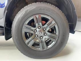 Photo '9' of Toyota Hilux