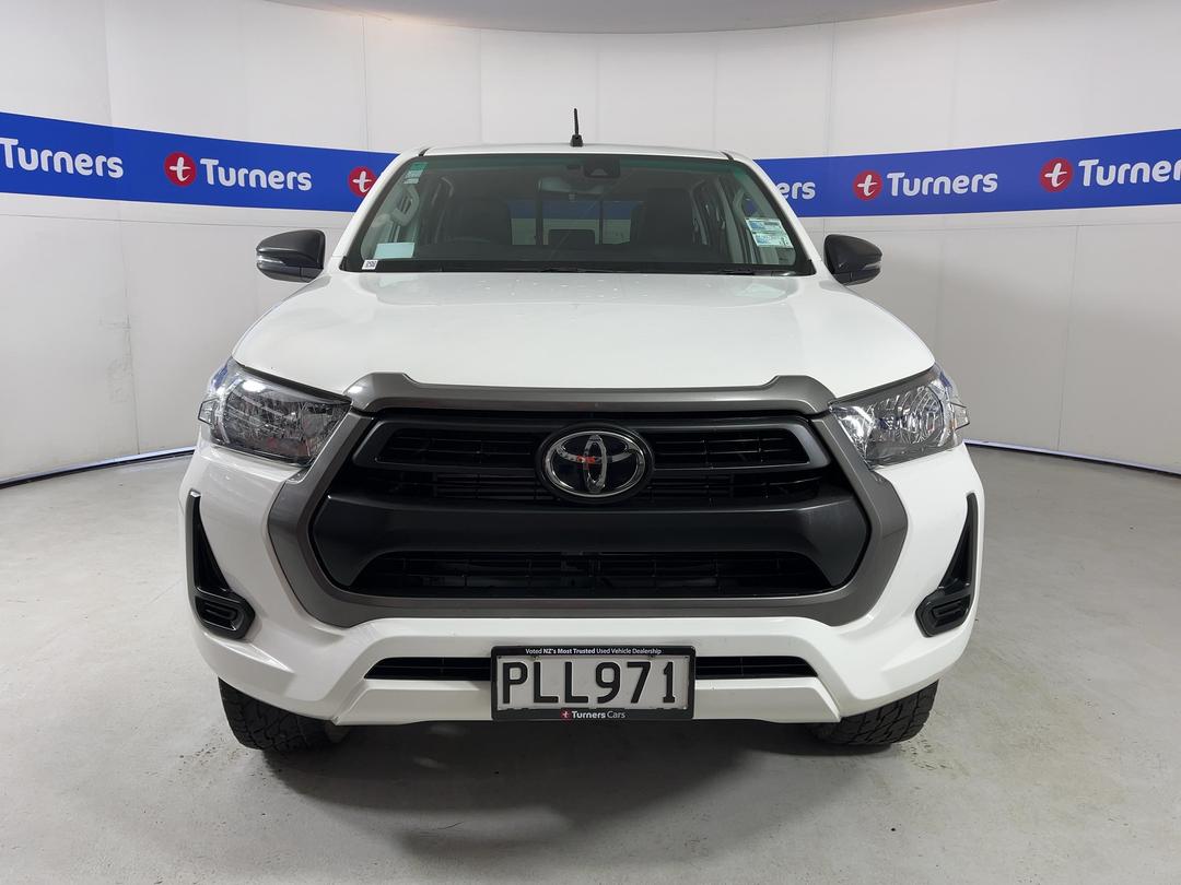 Photo '2' of Toyota Hilux