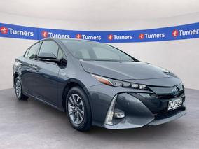 Image of 2022 Toyota Prius Prime