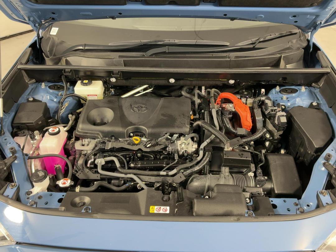 Photo '13' of Toyota Rav4