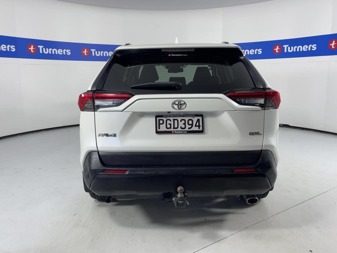Photo '6' of Toyota Rav4