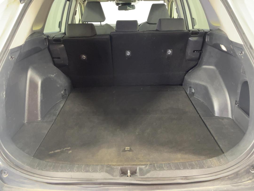Photo '14' of Toyota Rav4