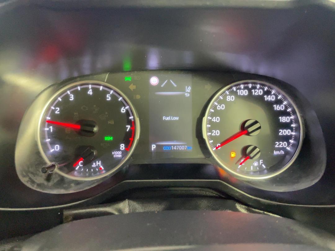 Photo '21' of Toyota Rav4