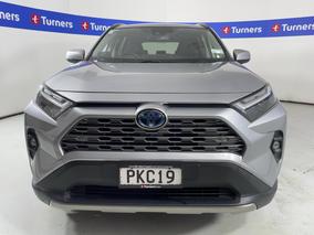 Photo '2' of Toyota Rav4