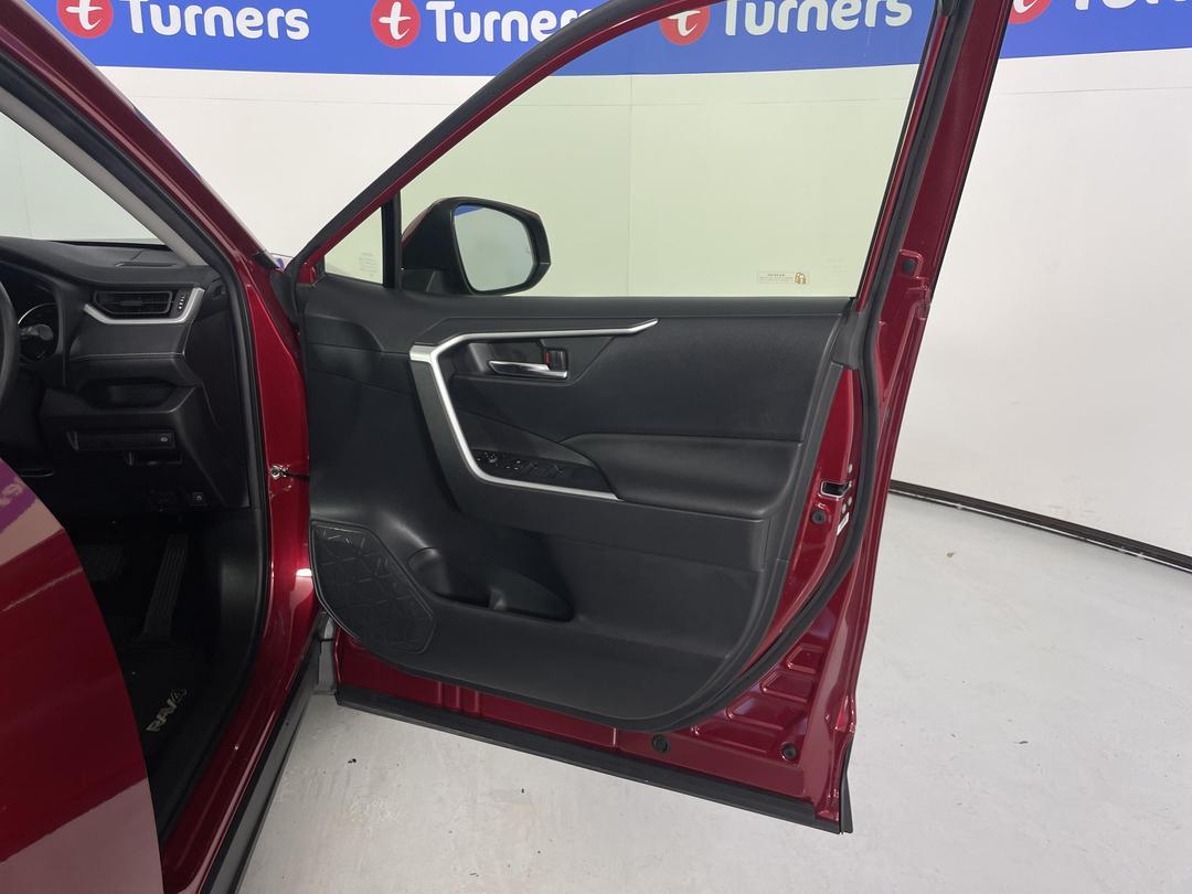 Photo '15' of Toyota Rav4