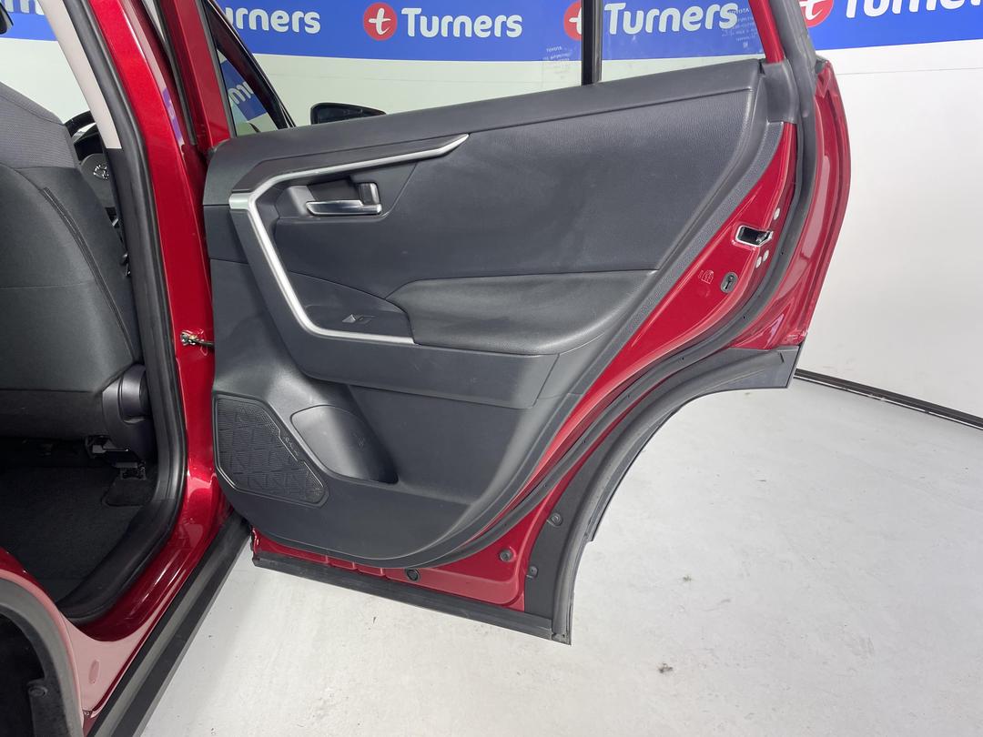 Photo '19' of Toyota Rav4