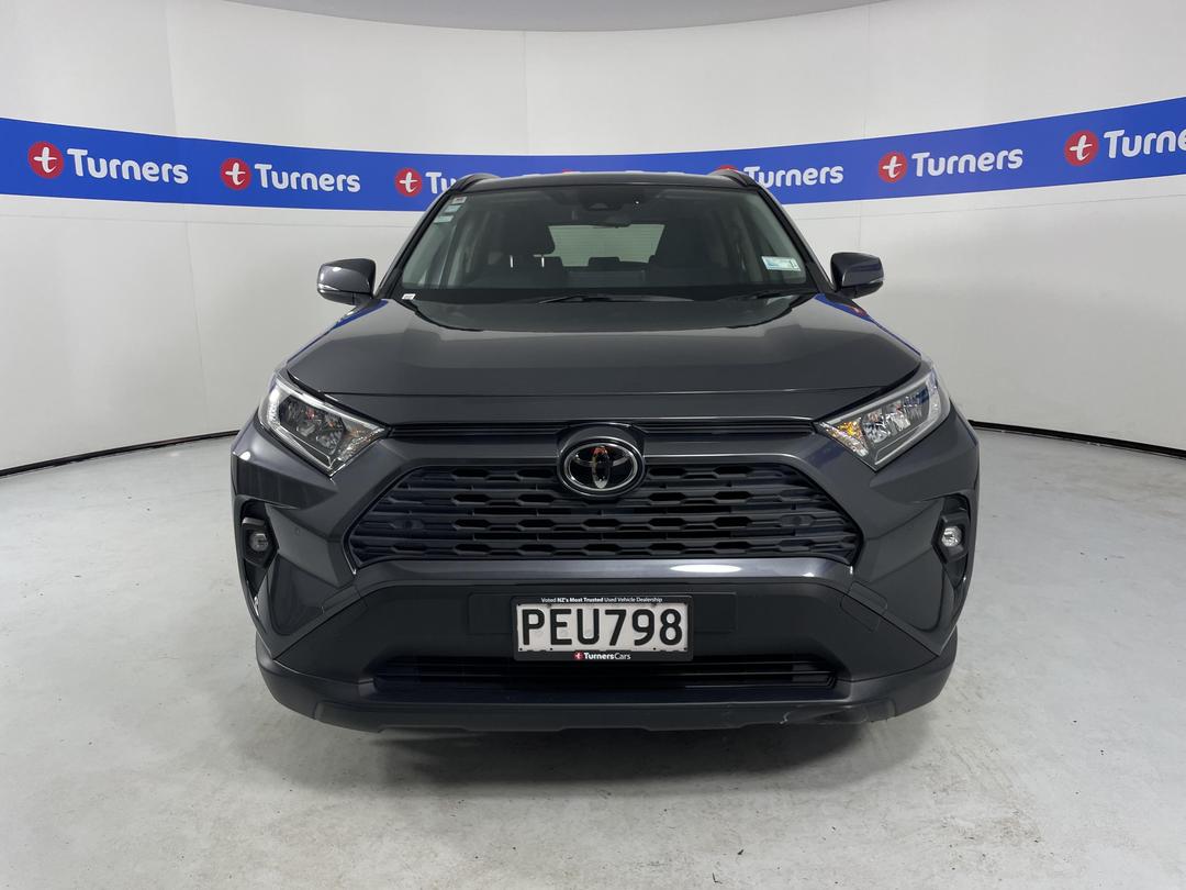 Photo '2' of Toyota Rav4