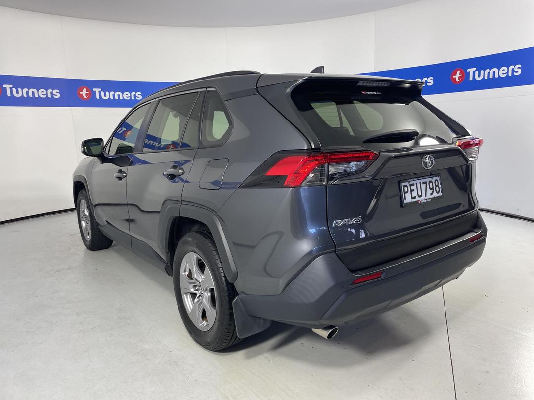 Photo '5' of Toyota Rav4