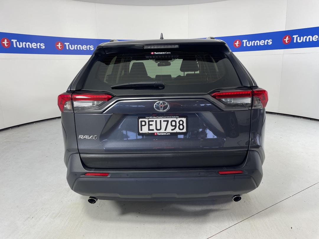 Photo '6' of Toyota Rav4