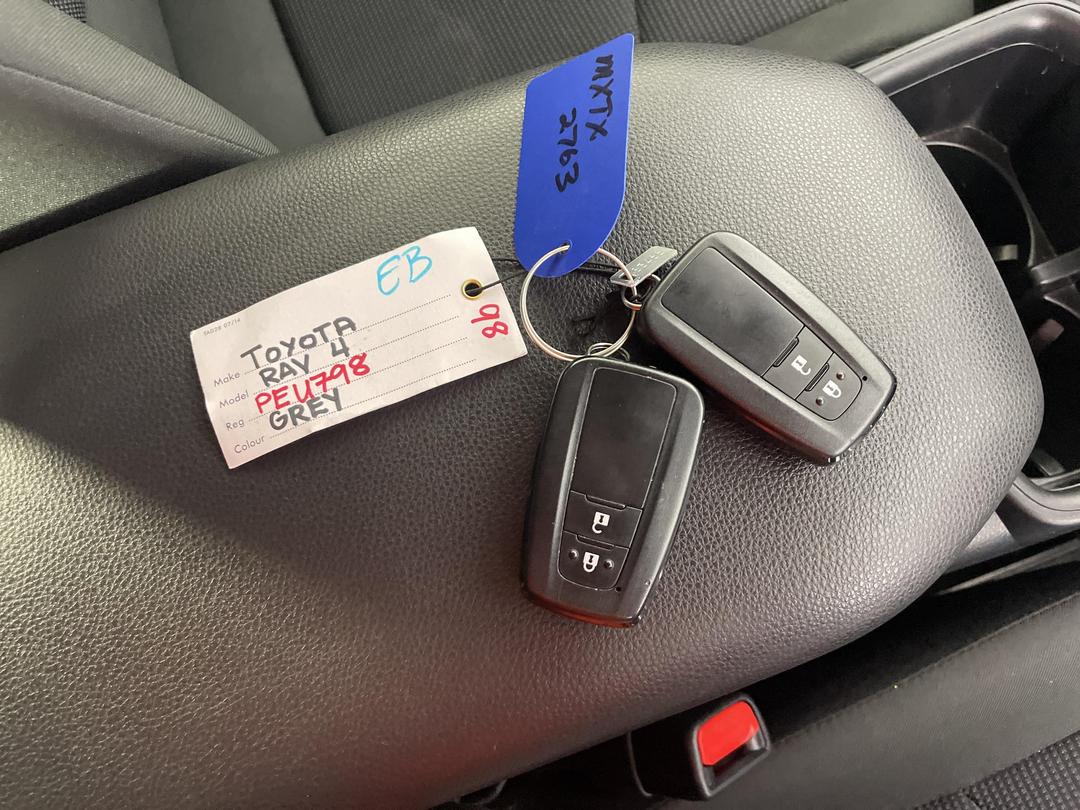 Photo '22' of Toyota Rav4