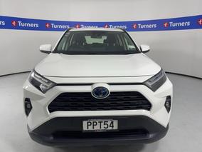 Photo '2' of Toyota Rav4