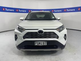Photo '2' of Toyota Rav4
