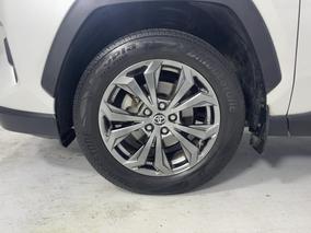 Photo '10' of Toyota Rav4