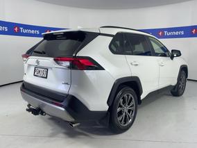 Photo '7' of Toyota Rav4