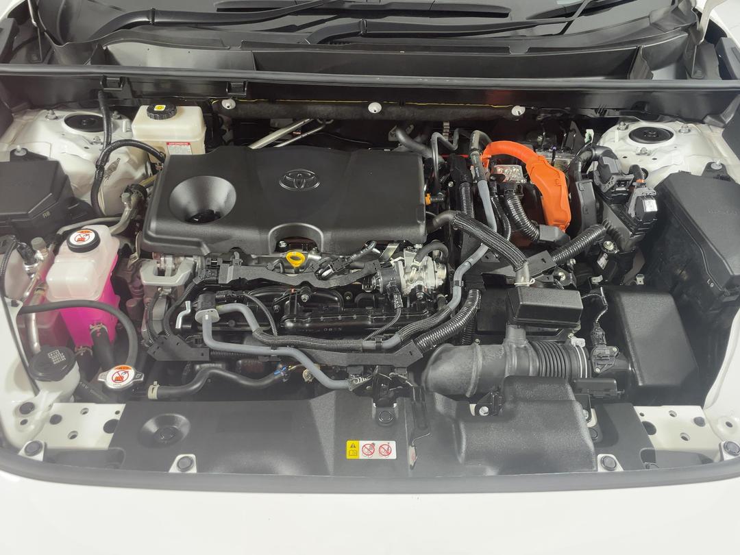 Photo '13' of Toyota Rav4