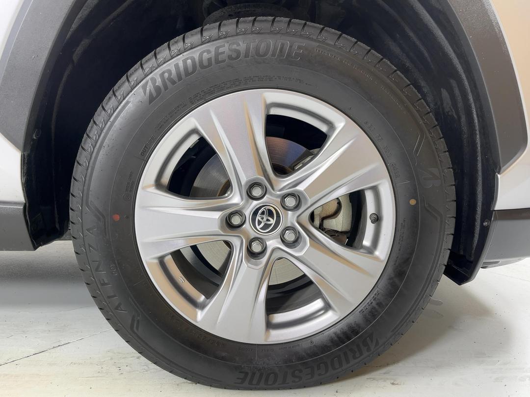 Photo '9' of Toyota Rav4