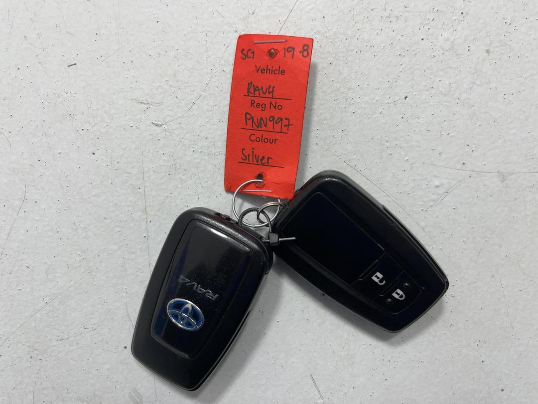 Photo '22' of Toyota Rav4