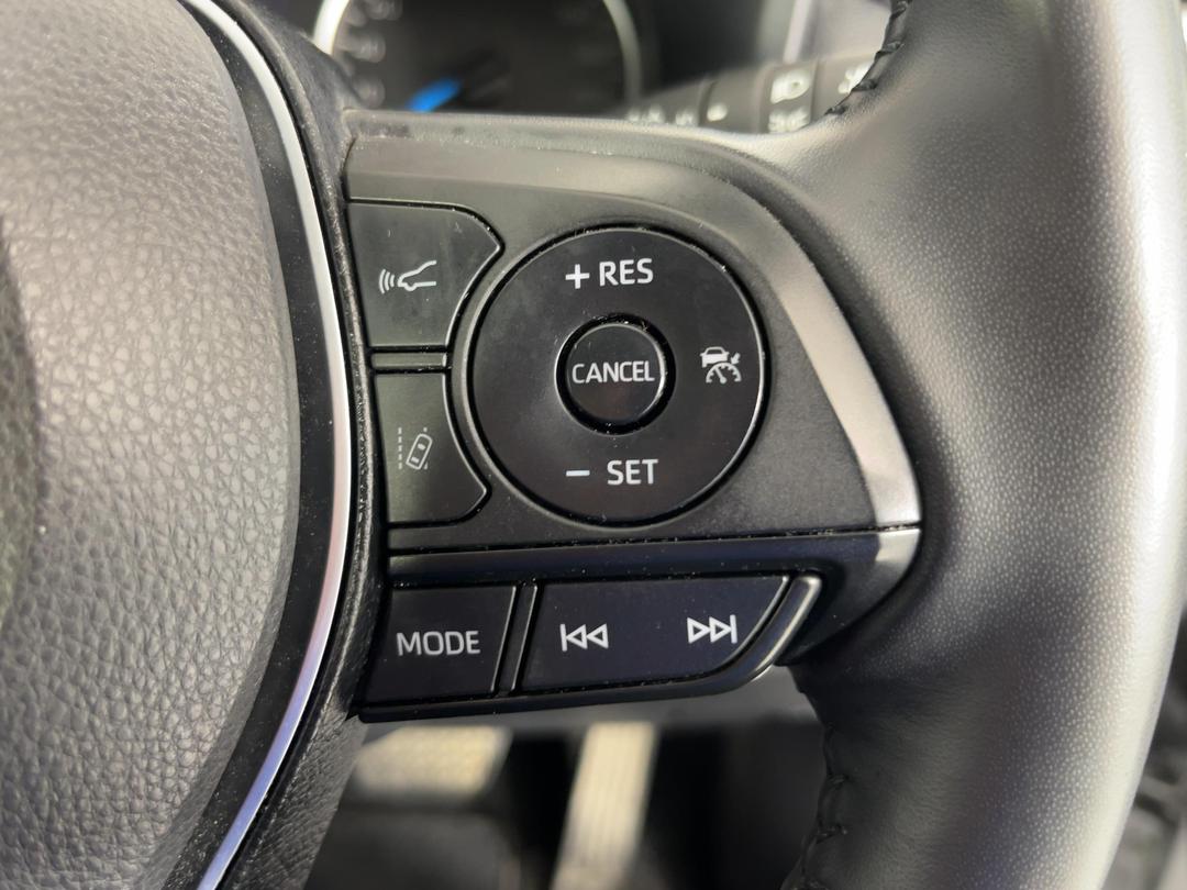Photo '24' of Toyota Rav4