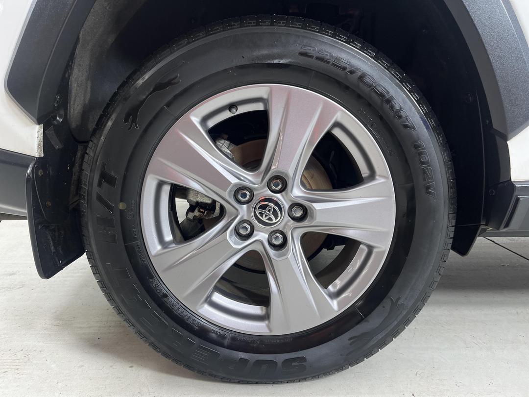 Photo '12' of Toyota Rav4