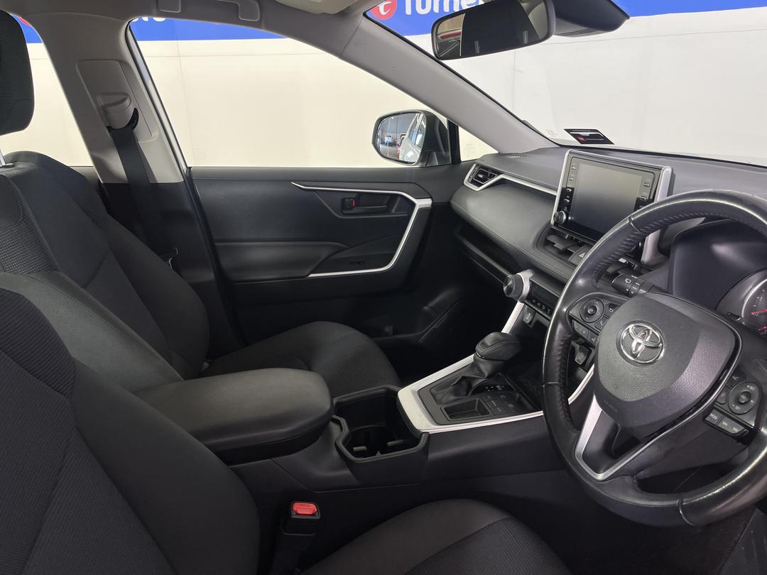 Photo '16' of Toyota Rav4