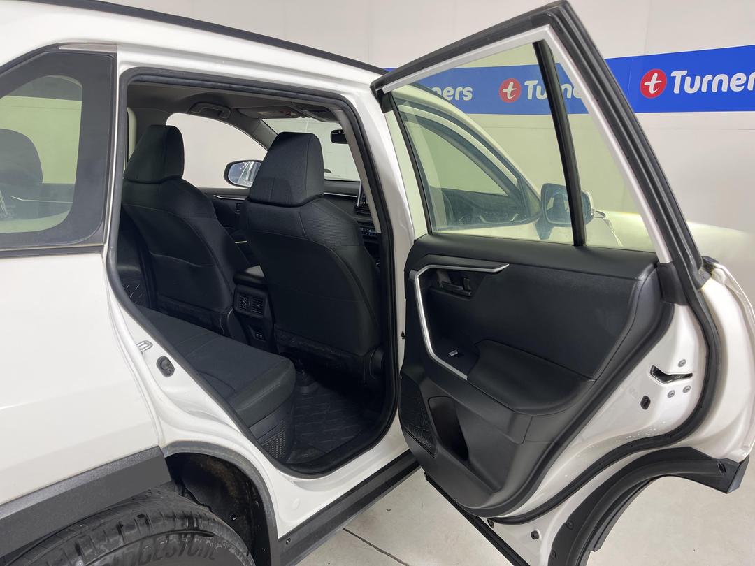 Photo '19' of Toyota Rav4