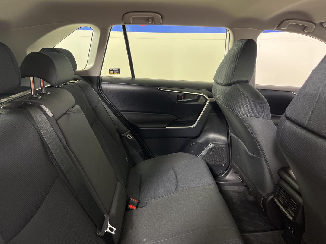 Photo '20' of Toyota Rav4