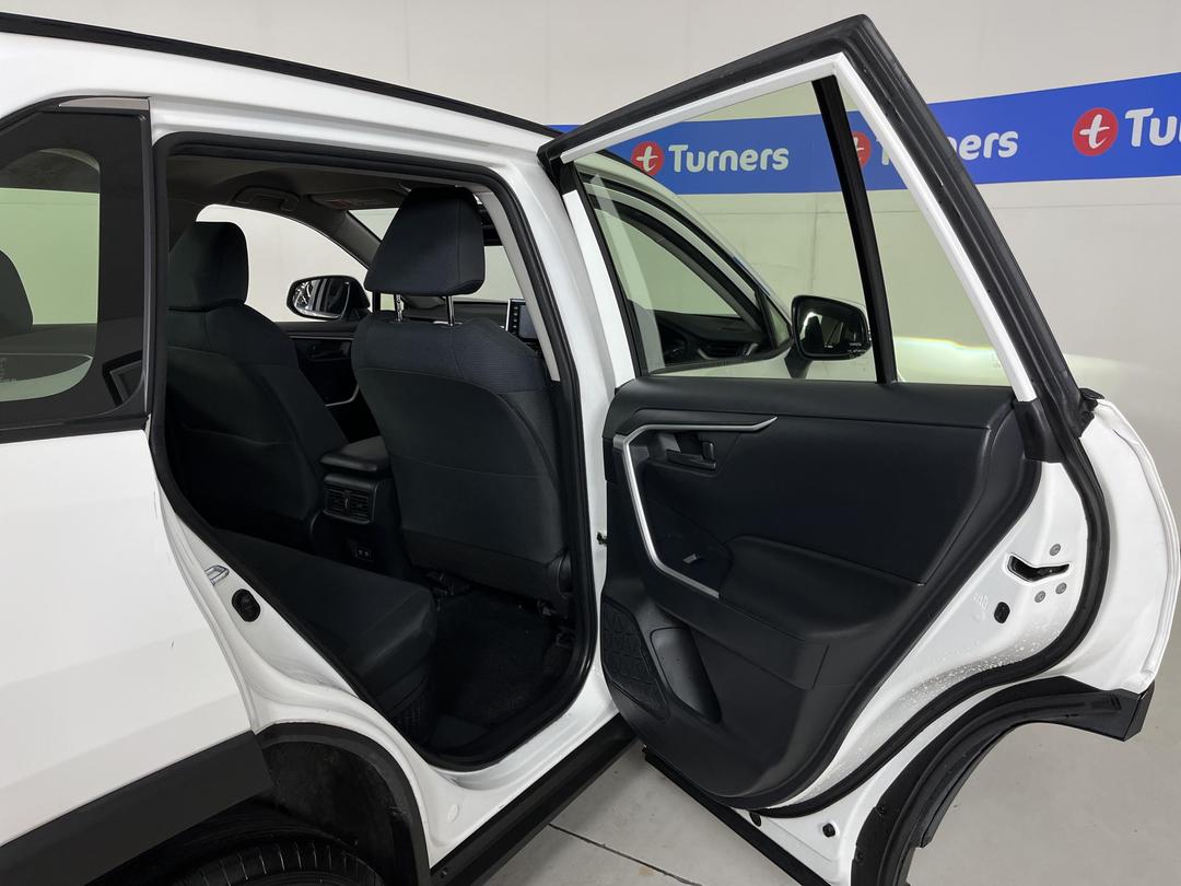 Photo '19' of Toyota Rav4