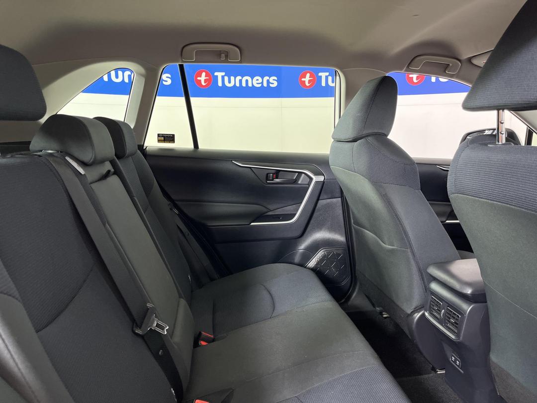 Photo '20' of Toyota Rav4