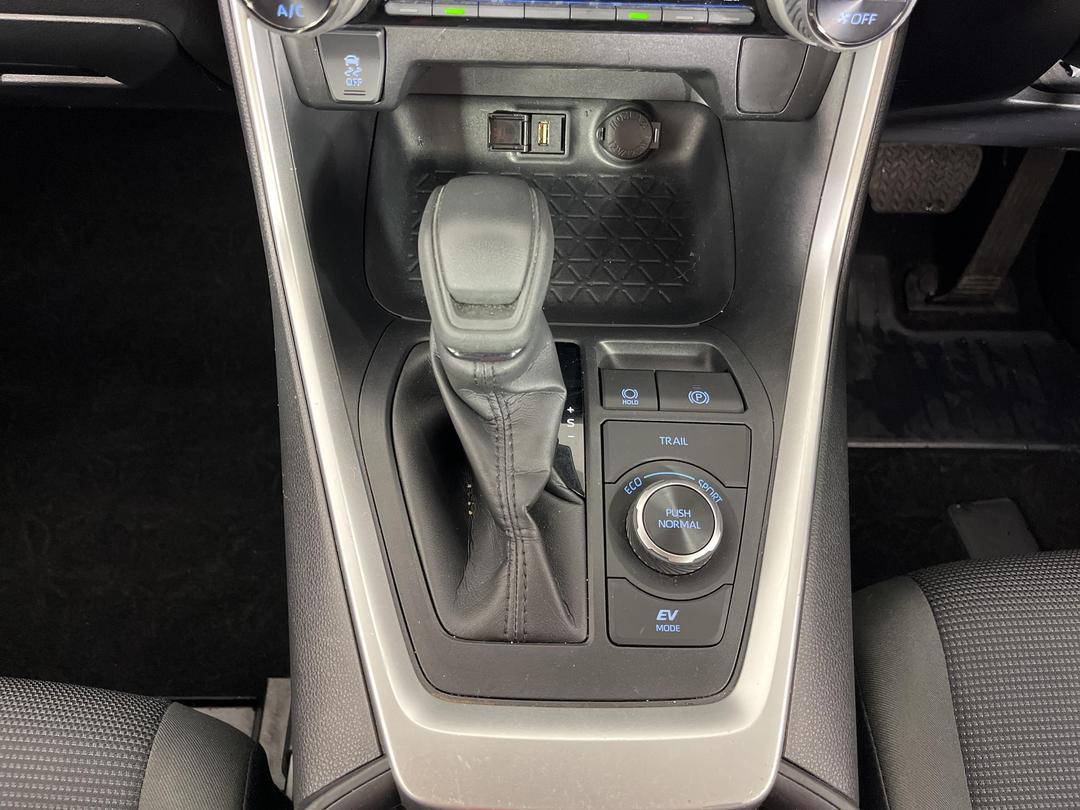 Photo '24' of Toyota Rav4